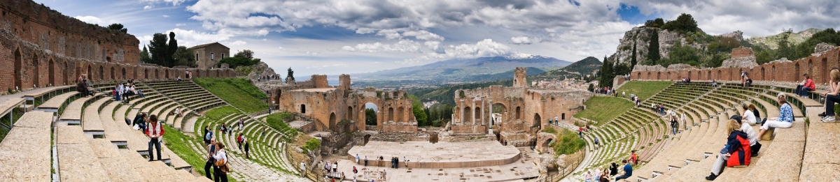 Sicily Taormina Greek Theater - High Resolution Panorama (zoutedrop)  [flickr.com]  CC BY 
Informations sur les licences disponibles sous 'Preuve des sources d'images'